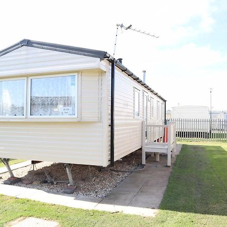 Coastfields Holiday Village อินโกลด์เมลส์ ภายนอก รูปภาพ