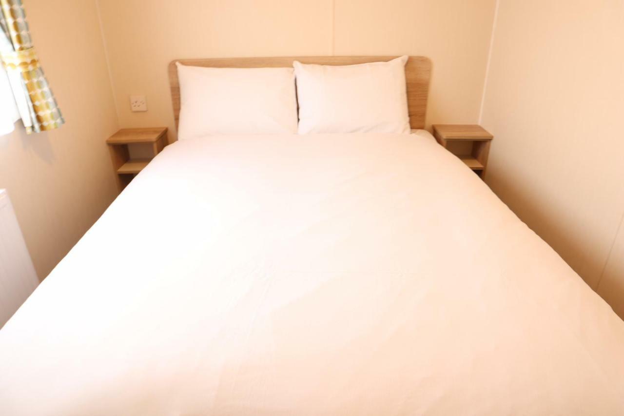 Coastfields Holiday Village อินโกลด์เมลส์ ภายนอก รูปภาพ