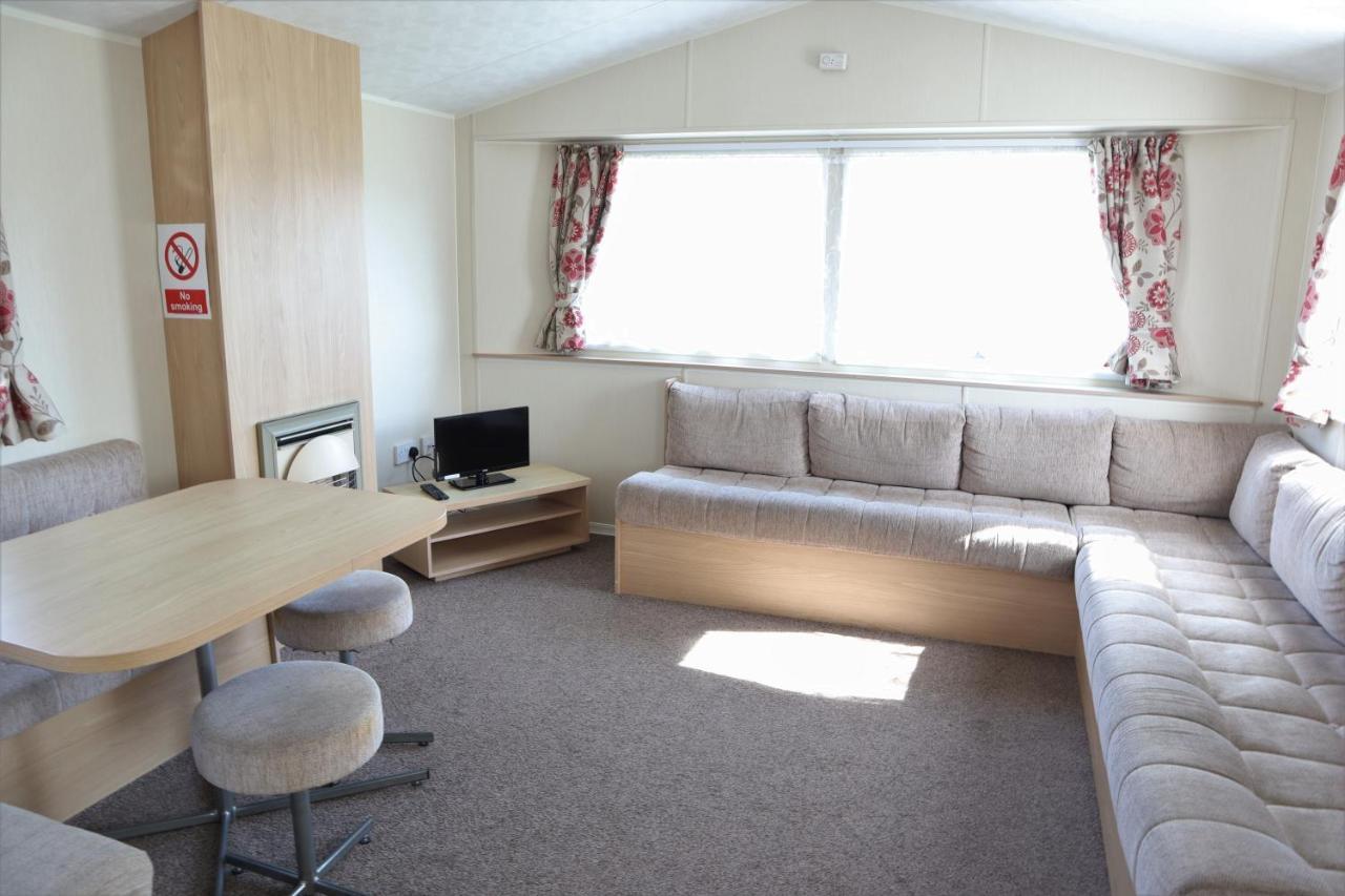 Coastfields Holiday Village อินโกลด์เมลส์ ภายนอก รูปภาพ